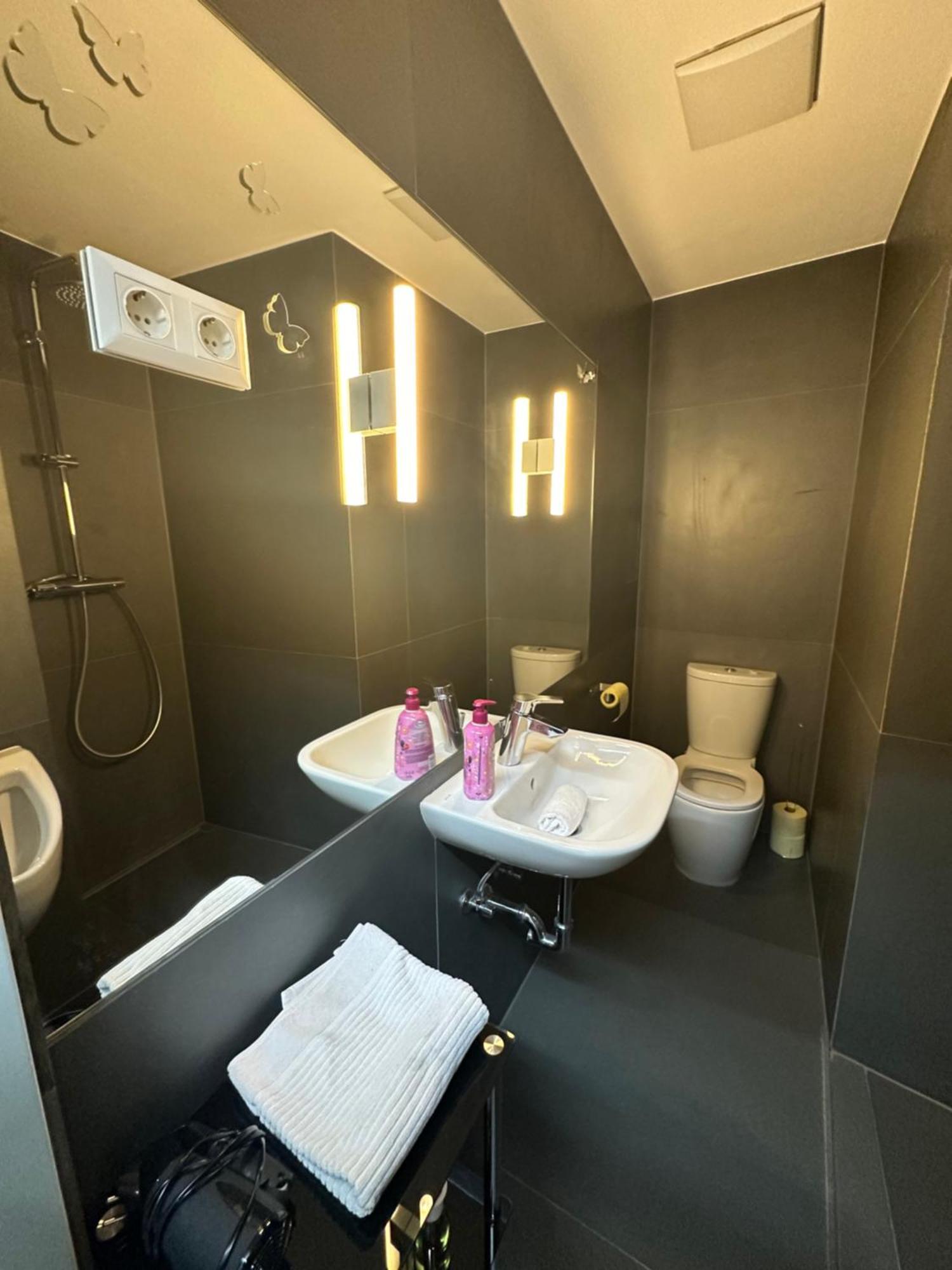 Apartment Am Schwedenplatz Відень Екстер'єр фото